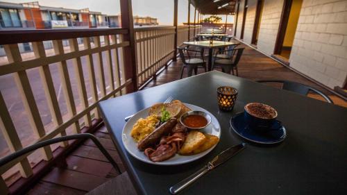 Onslow Hotel | Beadon Bay Hotel