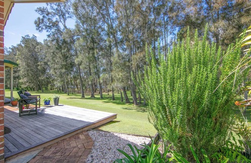 Yamba Apartment | Beautiful quiet location in YAMBA with water views.