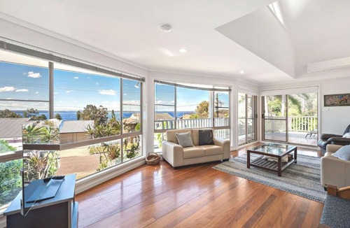 Corlette House | Beautiful View Corlette