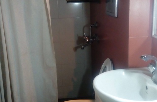 Kolkata Apartment | Beautifully designed and maintained apt at the top floor of a 3 storied building