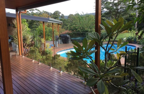 Urliup Apartment | Beechcroft-self contained 1 bedroom apartment, sleeps 4, beautiful valley views.