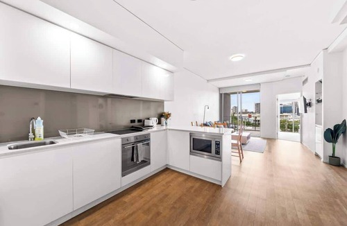 Bowen Hills Apartment | Belise - Executive 2BR Elegance plus parking & pool