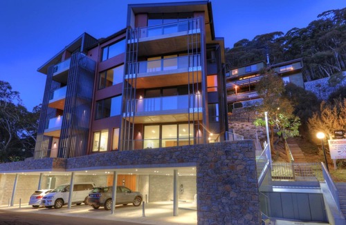 Thredbo Apartment | Bellevarde 1.2 with Spectacular Mountain Views
