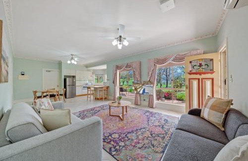 Freeburgh Apartment | Bellhaven Farm