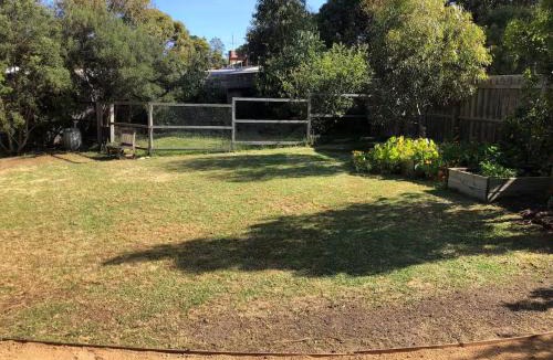 Jan Juc House | Bells Beach Pro Base - Short Walk -Shops & Beach