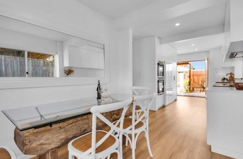 Merimbula Villa | Bellvilla - Kingfisher 3bd Suite