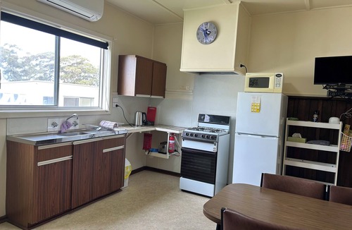 Bemm River Cabin | Bemm River Bungalows #4 – A spacious two bedroom self-contained bungalow
