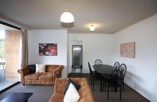 Port Macquarie Apartment | Berdella Park 9