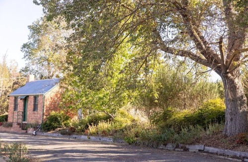 Taradale House | BERRY STABLE - CHINOISERIE CHIC IN TARADALE