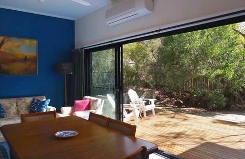 Aireys Inlet House | Berthon Beach House I Walk to the beach and shops!