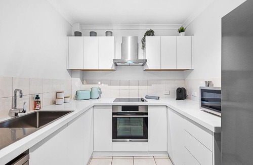 East Perth Apartment | Bespoke & Connected - A Sepal Stay