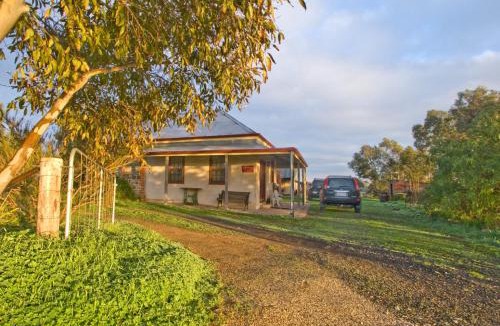 Bethany Hotel | Bethany Cottages