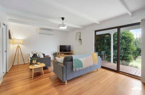 Yanakie House | Between Waters Stay 3 Pay 2 Winter Special