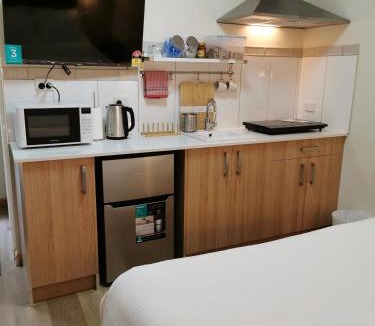 Cloverdale Bed & Breakfast | BHA unit 6