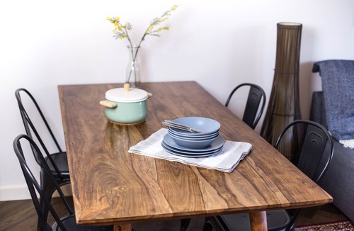 Alexandria Apartment | Bialetti: Quiet inner city apartment near CBD + Airport