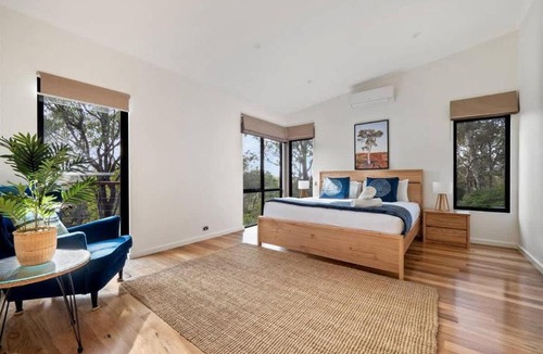 Quedjinup House | Big Rock Dreaming - Bush Retreat with Stylish Comforts