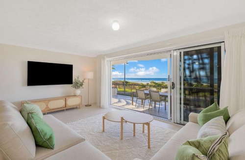 Bilinga Apartment | Bilinga Beach Living