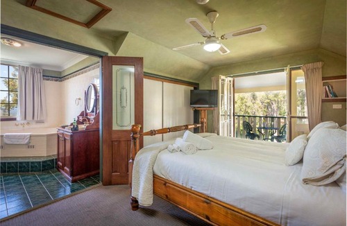 Mount View House | Bimbadeen Mountain House