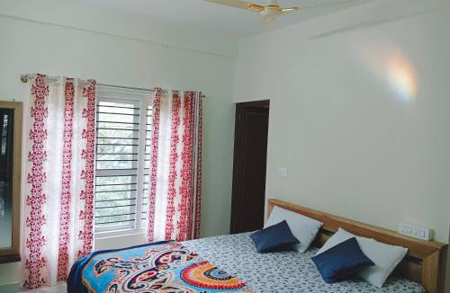 Kanbylu Baichanalli Apartment | Birds Valley Estate stay by dew Drops