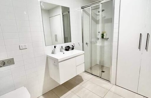 Kingston Apartment | Black Diamond by ParberyProperty