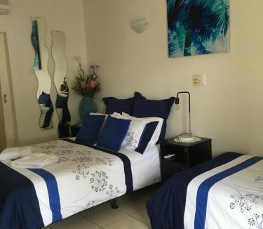 Innisfail Hotel | Black Marlin Motel