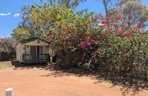 Blackall Apartment | Blackall Caravan Park