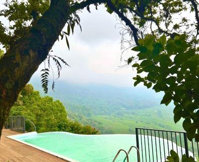 Kannan Devan Hills Resort | Blackberry Hills Munnar Nature Resort & Spa