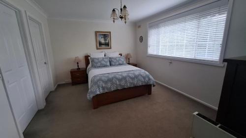 Forest Hill Bed & Breakfast | Blackburn Lake Bed and Breakfast