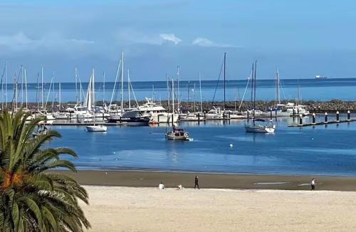 Middle Park Apartment | Bliss by the Beach
