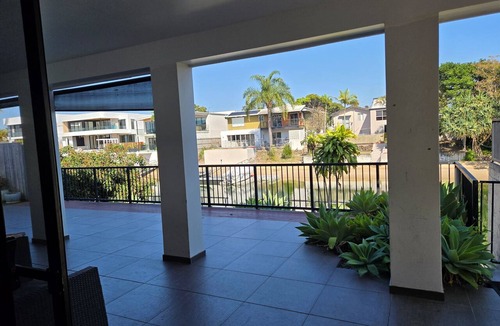 Broadbeach Waters House | Bliss On Pearl Key