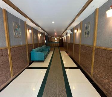 Malappuram Hotel | Bloomax Residency