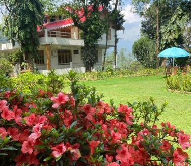 Darjeeling House | Bloomfield Farmhouse and Eco-Resort