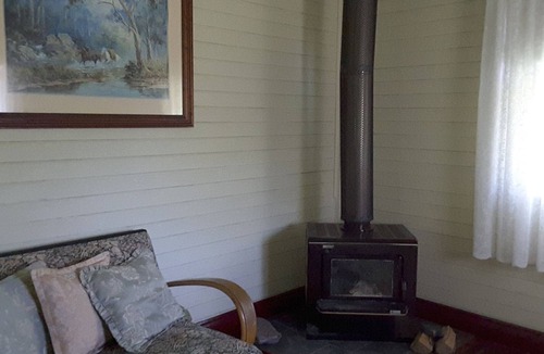 Upper Lansdowne House | "Blue Hills Cottage"