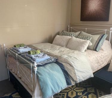 Hazelbrook Apartment | Blue Mountains Water Therapy Stay Accommodation