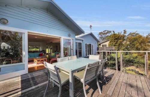 Merimbula House | Blue on Collins