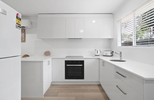 Blacks Beach Apartment | Blue Pacific Oasis