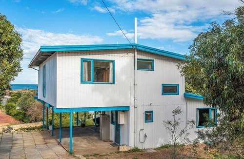 Guilderton House | Blue View - Ocean Views For Miles