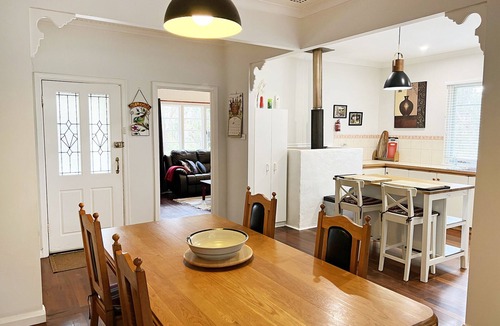 Denmark House | Blue Wren Eight - forest setting & close to town - pets welcome!