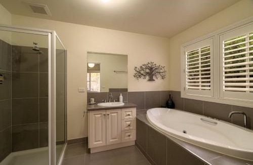 Bright House | BlueMill Cottage