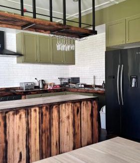 Whitemark Hotel | Bluff House Flinders Island Tasmania