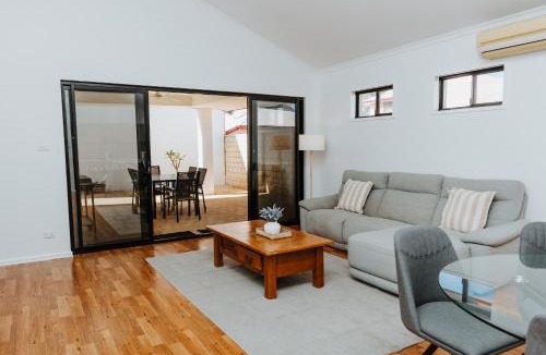 Bluff Point Apartment | Bluff Point Coastal Townhouse - 3 Bedrooms - Sleeps 6 - Double Garage