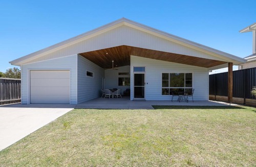 South West Rocks House | Bluwren