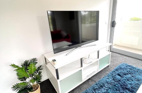 Bruce Apartment | Bold in Bruce - 1bd 1bth 1csp