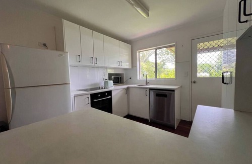 Nambour House | Book Now for Easter, Family & Pet Friendly, Aldi