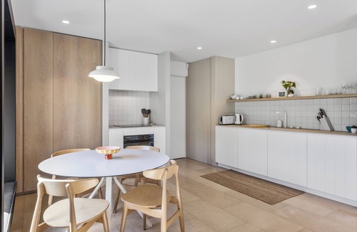 Blairgowrie House | Botanica Blairgowrie - Coastal Designer Retreat with Garden + Deck