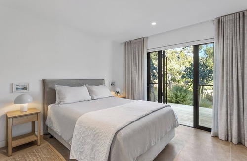 Blairgowrie House | Botanica Blairgowrie - Coastal Designer Retreat with Garden + Deck