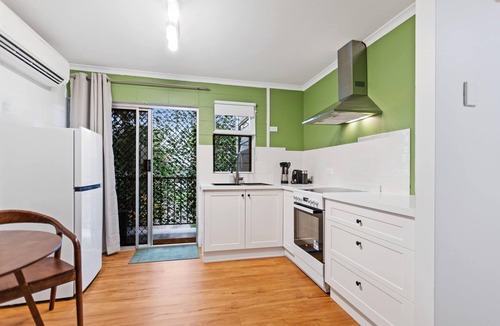 Edge Hill Apartment | Botanica Studio Edge Hill