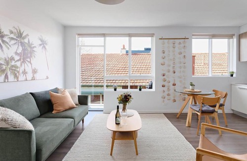 Elwood Apartment | Boutique Stays - Cocomo