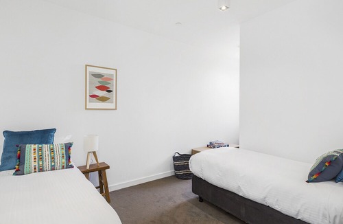 Hawthorn Apartment | BOUTIQUE STAYS - Maybloom