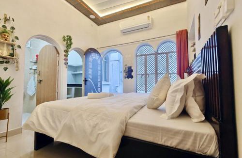 Mathura House | Braj Basera by GrehStay 1 km from Krishna Janmabhoomi